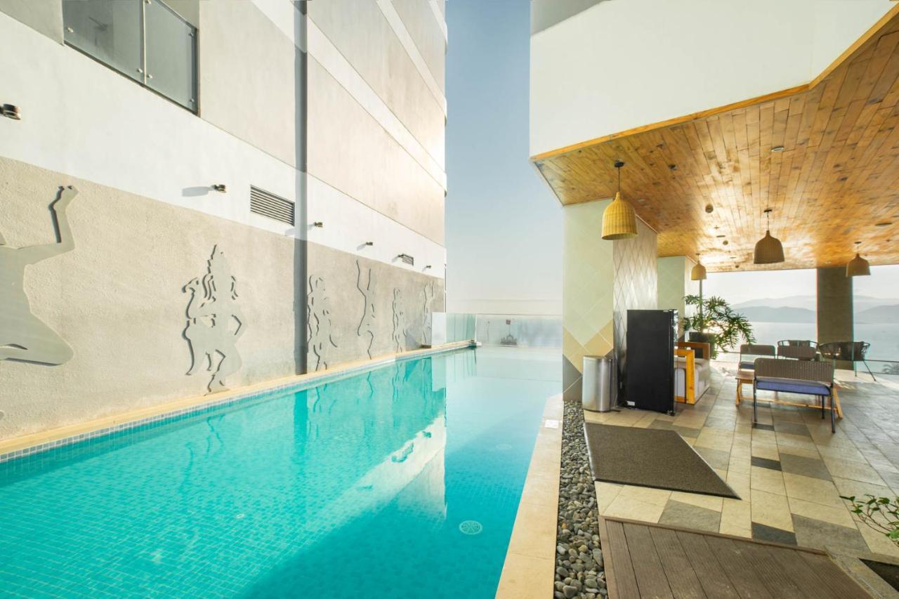Az Five Stars Ocean View Apartment Nha Trang Exterior foto